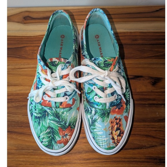 Airwalk Women's Tropical Floral Canvas Sneakers Size 7 Low Top Lace Up Shoes - Picture 9 of 9